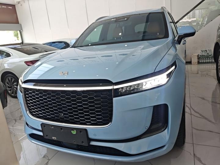 Li Auto ONE 2021 EREV 6-Seater photo 2