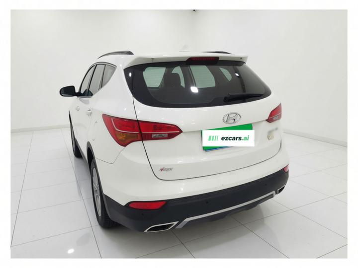 Santa Fe 2015 2.0T AT RWD Smart 5-Seater photo 4