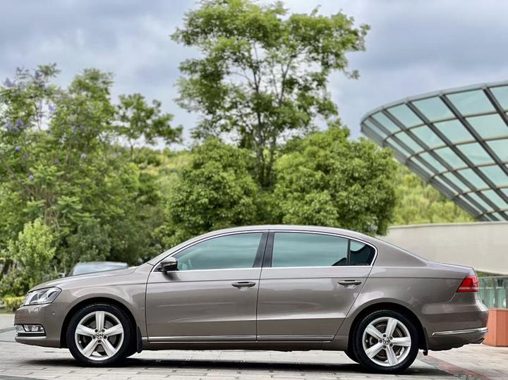 Magotan 2015 2.0TSI Premium photo 3