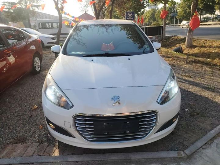 308 2014 Classic 1.6L MT photo 2