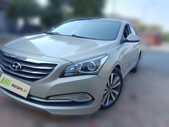 Mistra 2014 1.8L AT Premium DLX