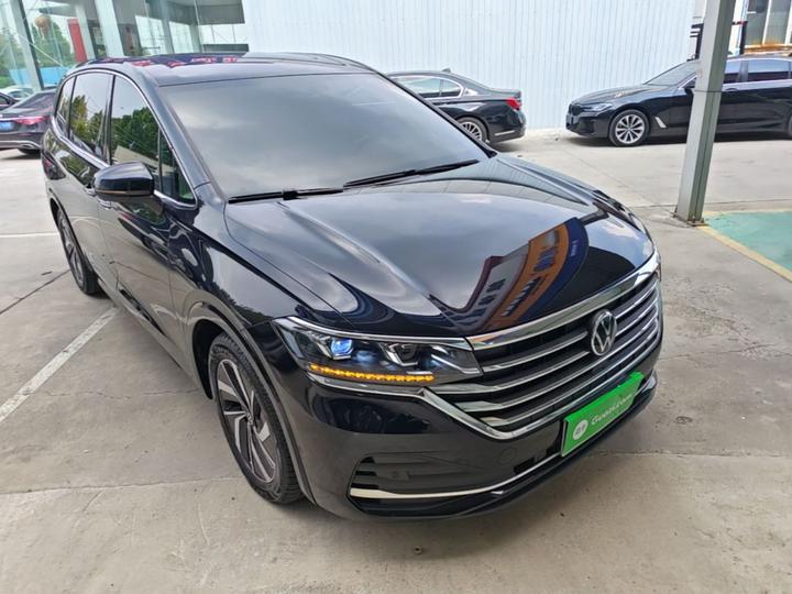 Viloran 2020 330TSI Luxury photo 3