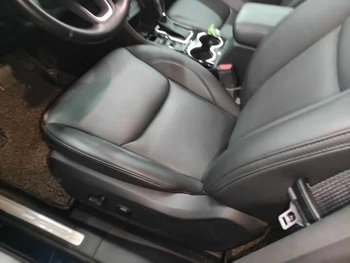 Grand Commander 2022 2.0T RWD Luxury photo 6