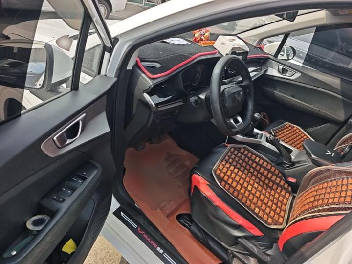 Wuling 2022 1.5L MT Elite photo 3