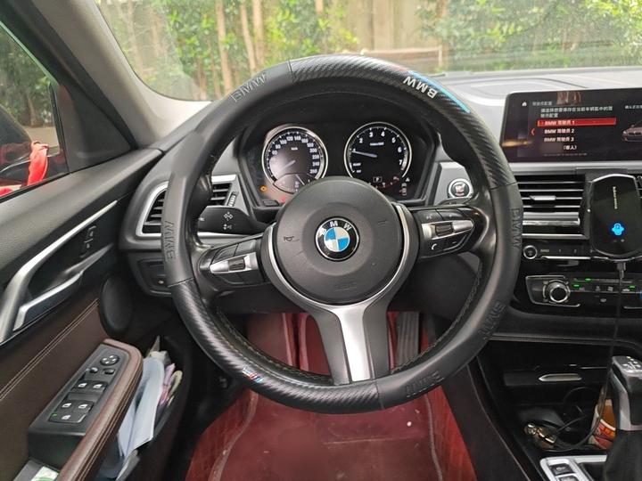 1 Series 2019 118i M Sport Package photo 3
