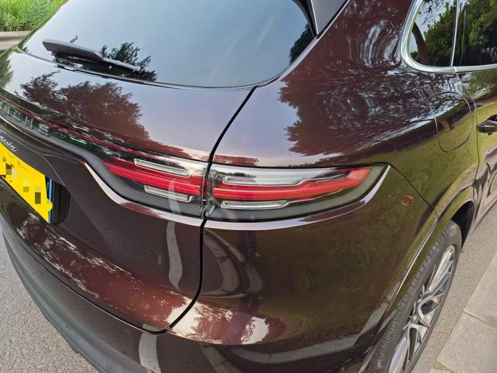2019 Cayenne 3.0T photo 7