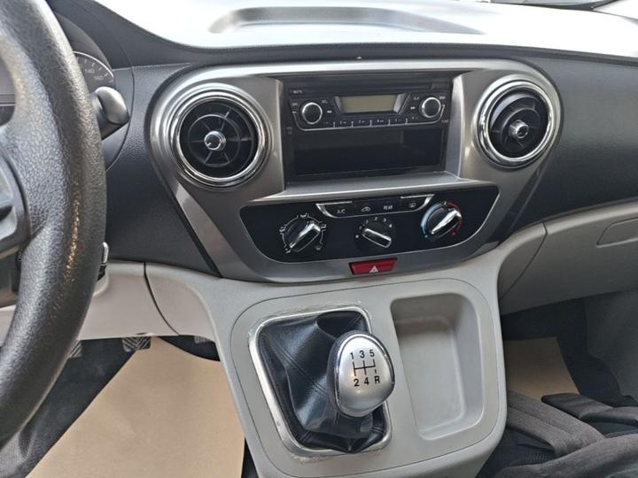 Refine M3 2019 PLUS 1.8L Luxury photo 8