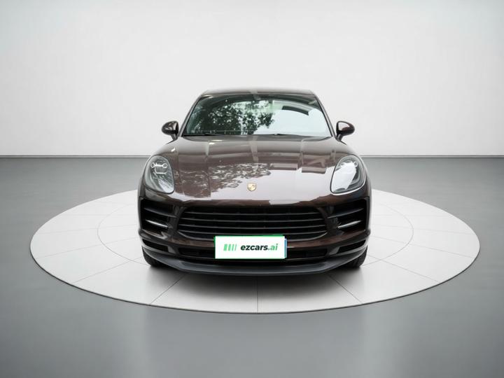 2021 Macan 2.0T photo 2