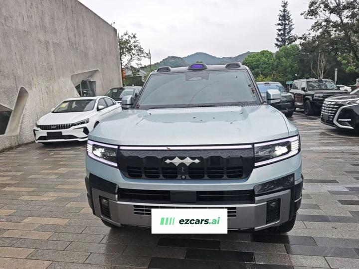 Fang Cheng Bao Leopard 8 2025 Flagship 7-Seater photo 2