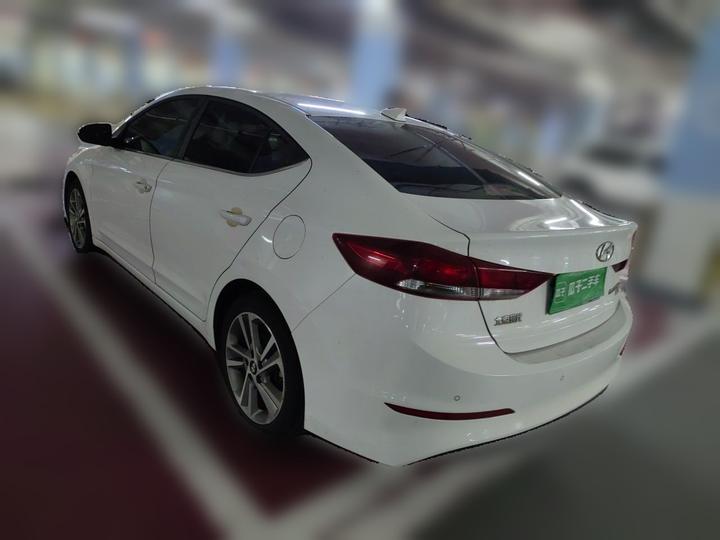 Elantra 2016 1.6L AT Smart Elite photo 4
