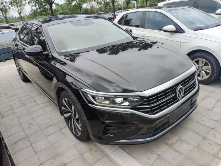 Passat 2022 330TSI Luxury photo 3
