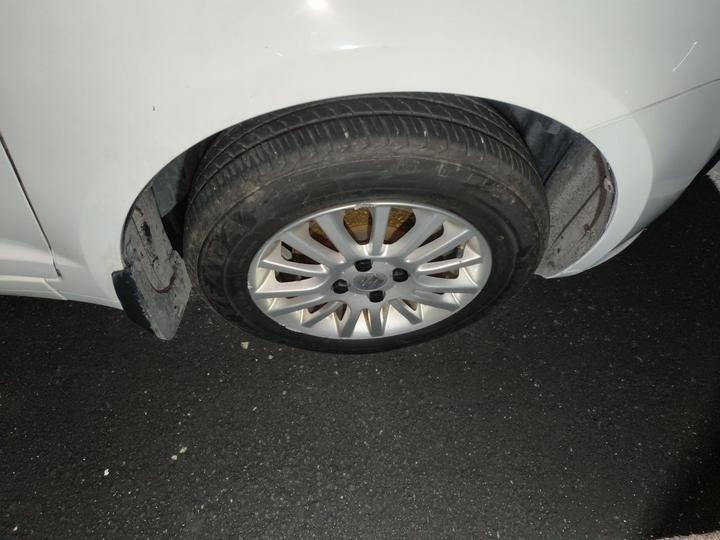 Swift 2014 1.3L MT Standard photo 8