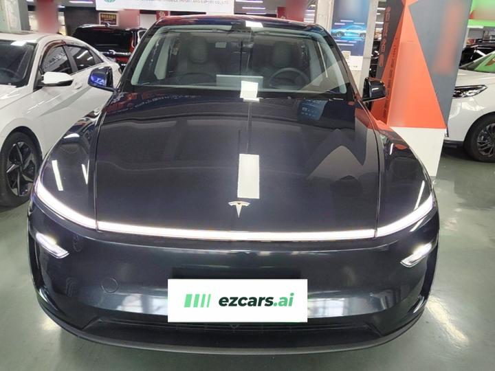 Model Y 2025 RWD photo 2