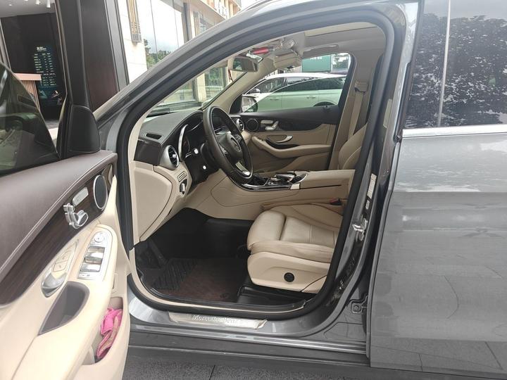 GLC 2016 GLC 260 4MATIC Dynamic photo 7
