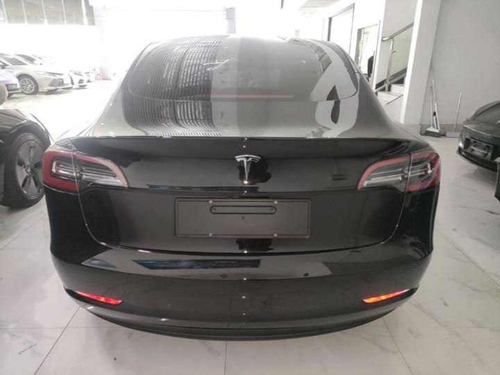 Model 3 2022 RWD photo 3