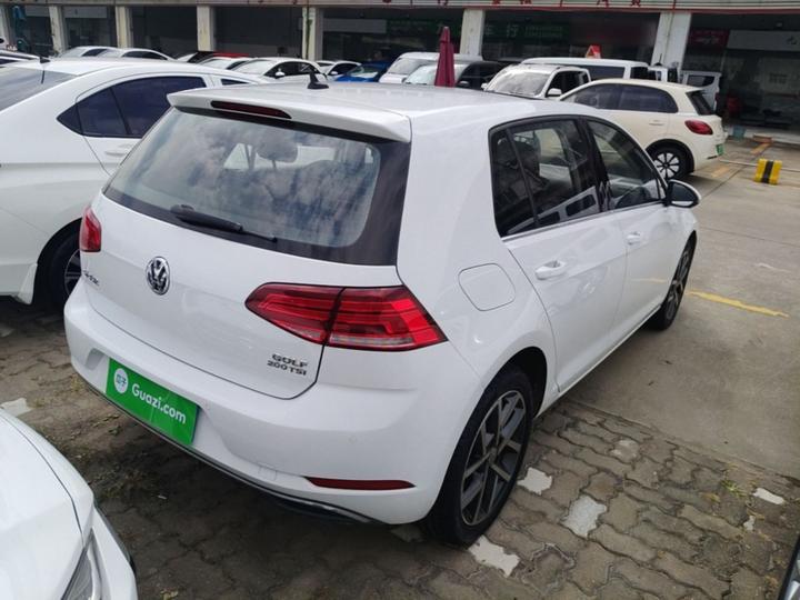 Golf 2020 200TSI DSG Comfort Progressive photo 4