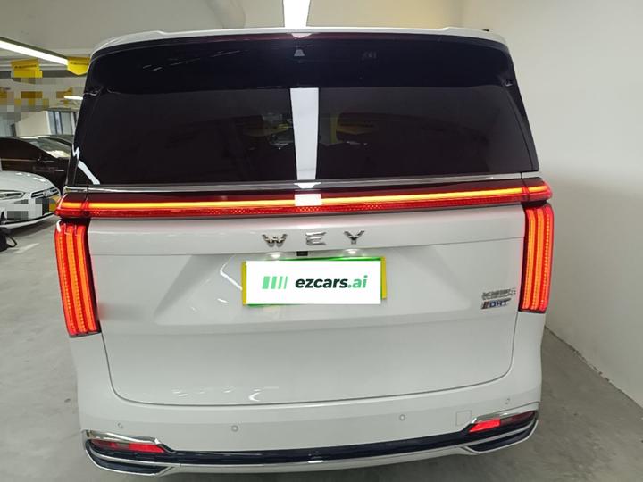 2023 AWD Flagship photo 5