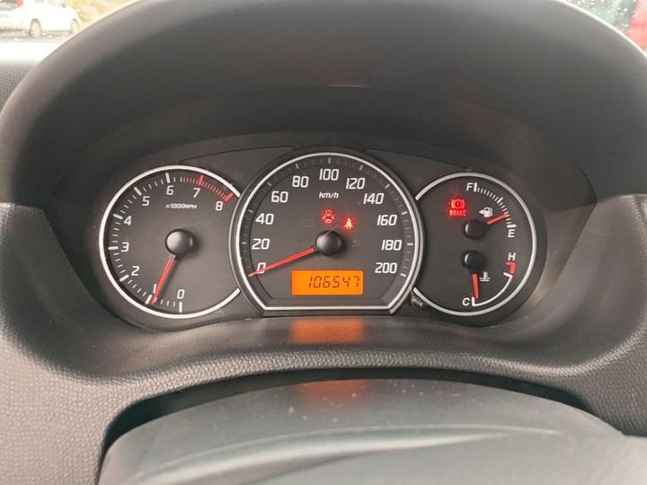 Swift 2014 1.3L MT Standard photo 7
