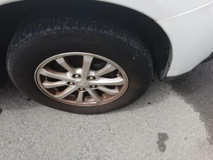 ASX 2013 2.0L CVT RWD Elite photo 8