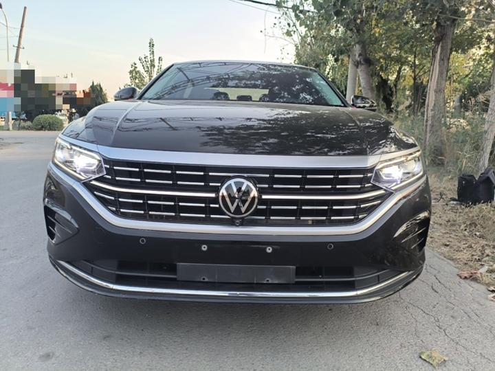 Passat 2024 380TSI Luxury photo 2