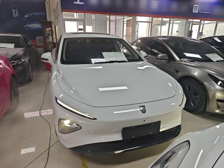 D7 2023 EV 610km RWD Flagship photo 2