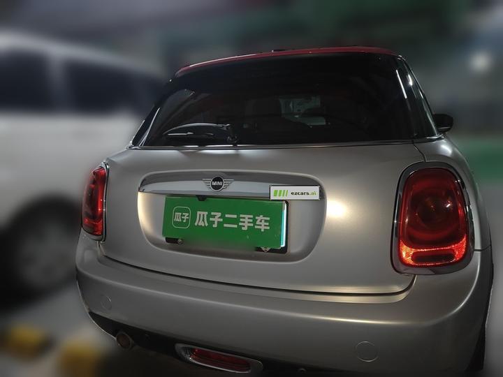 2020 1.5T ONE PLUS 5-Door photo 5