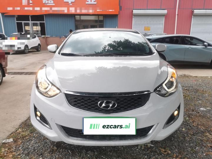 Elantra 2016 1.6L AT Smart photo 2