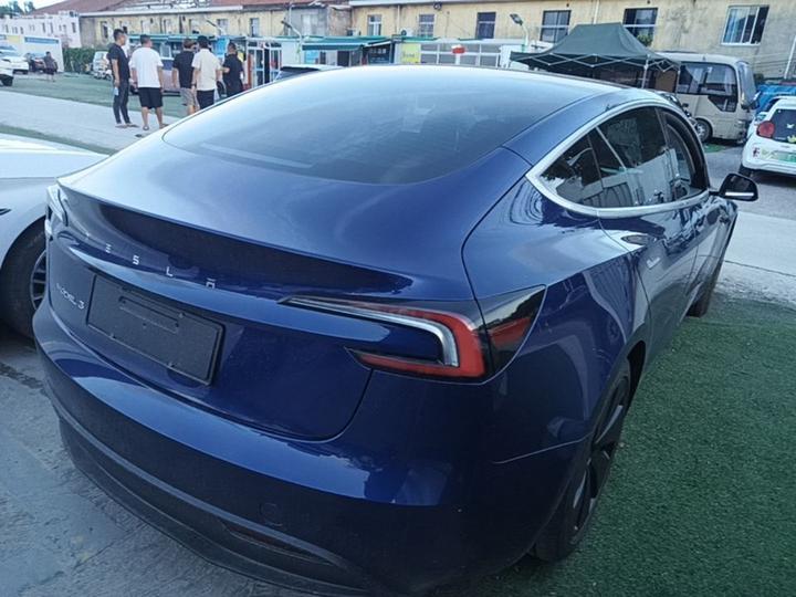 Model 3 2025 RWD photo 4