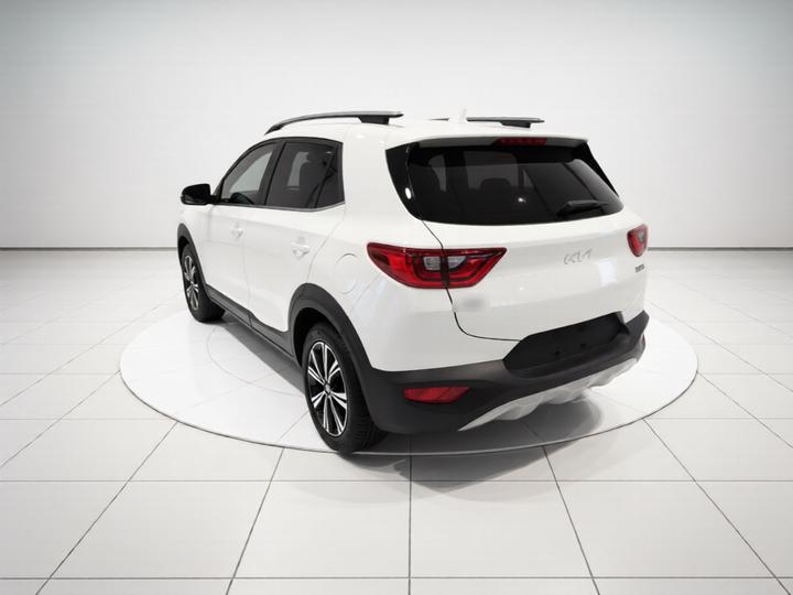 Stonic 2021 1.4L CVT photo 4