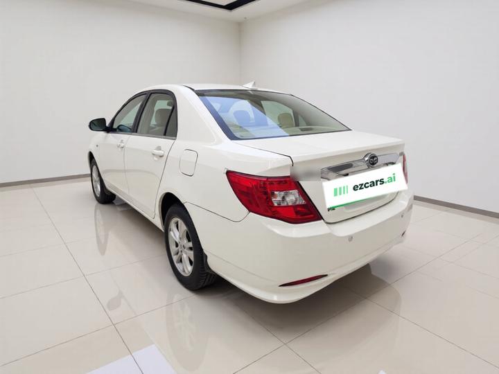 F3 2014 1.5L MT Premium photo 4