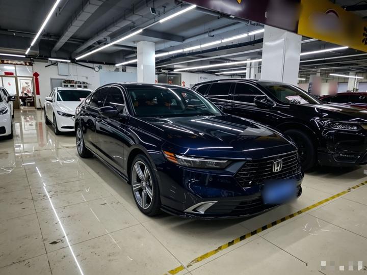 Accord 2023 260TURBO Excellence photo 3