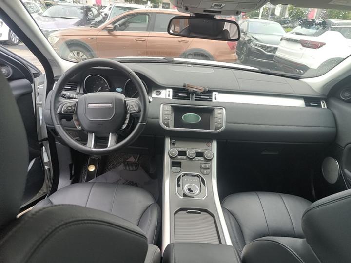 Range Rover Evoque 2018 200PS PURE photo 5