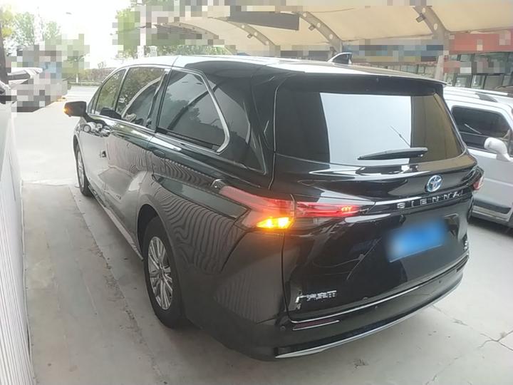 Sienna 2021 2.5L Hybrid Luxury photo 4
