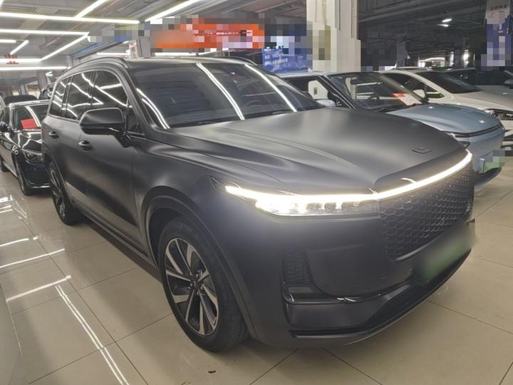 Li Auto ONE 2020 EREV 6-Seater photo 3