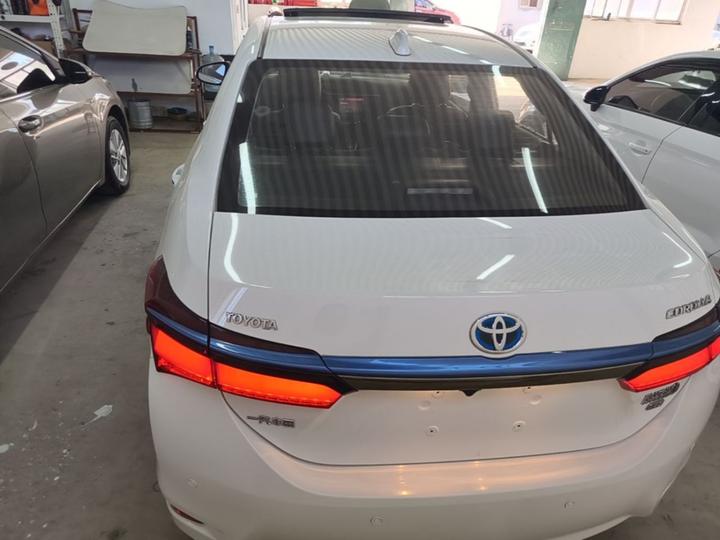 Corolla Hybrid E+ 2019 1.8L E-CVT Luxury photo 5