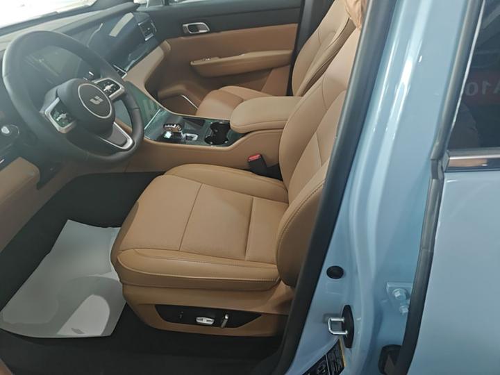Li Auto ONE 2021 EREV 6-Seater photo 6