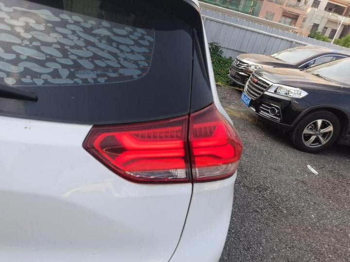 2019 Redline 335T CVT China VI photo 7