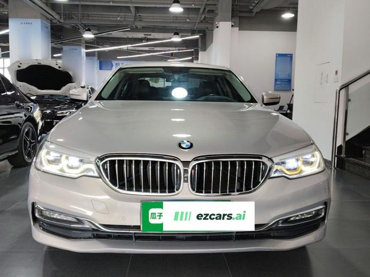 5 Series 2018 Facelift 530Li Exclusive Luxury photo 2