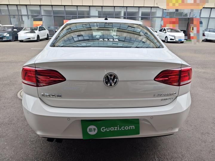 Lamando 2018 230TSI DSG photo 5