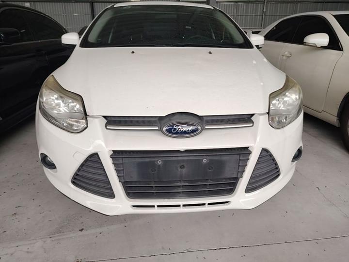 Focus 2012 Hatchback 1.6L AT Comfort photo 2