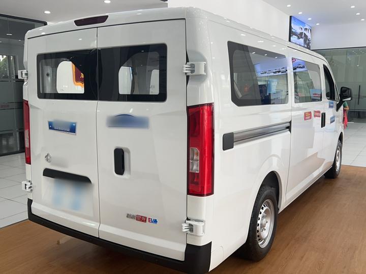 Kuayue EV 2025 350km Luxury 7-Seater 50.23kWh photo 4