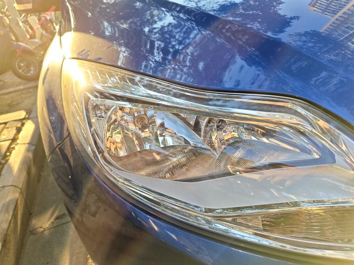 Focus 2012 Hatchback 1.6L MT photo 6