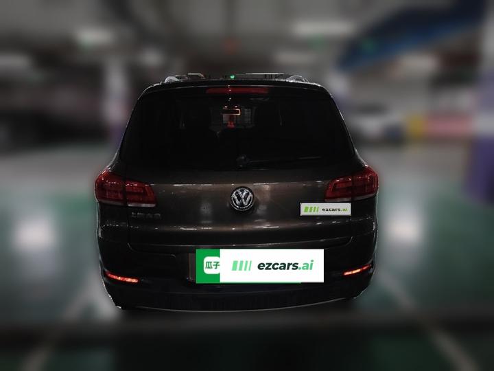 Tiguan 2015 2.0TSI AT AWD Luxury photo 5
