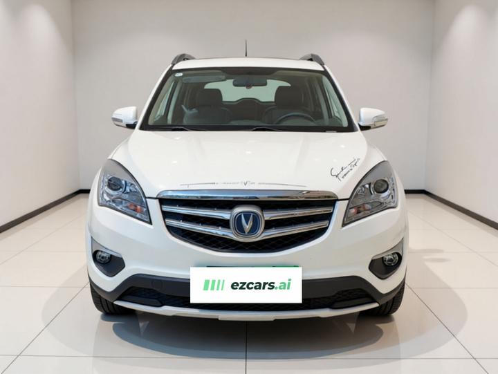 CS35 2015 1.6L MT Luxury IV photo 2