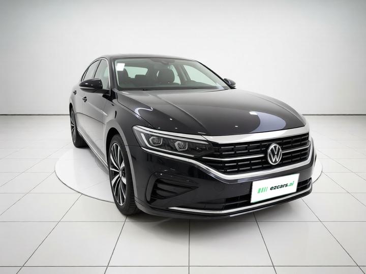 Passat 2022 330TSI Luxury photo 3