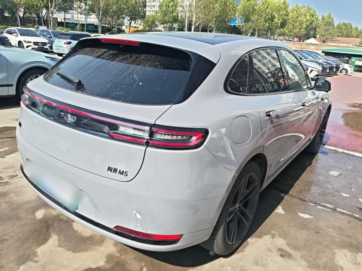 HIMA AITO M5 2025 EREV Ultra AWD photo 4