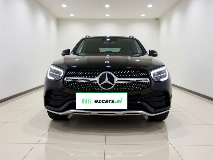 GLC 2021 GLC 260 L 4MATIC Luxury photo 2