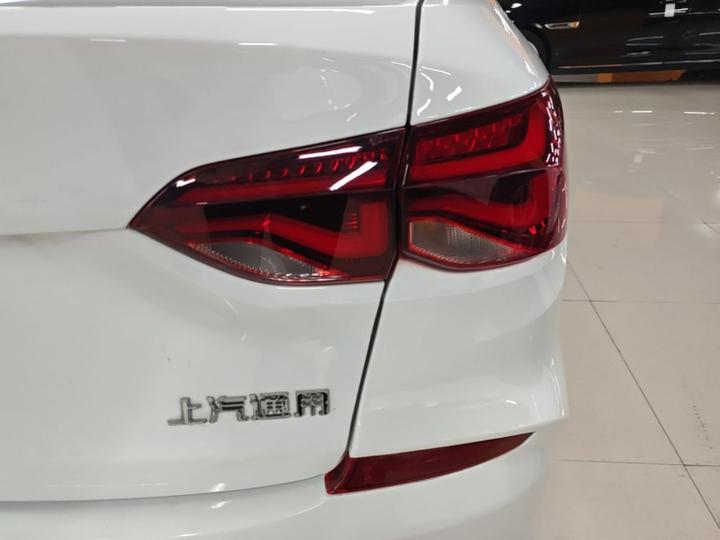 Cruze 2022 320 AT photo 7