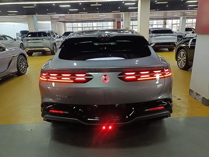 Z9GT 2026 Flagship photo 3
