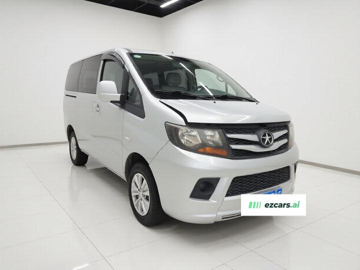 Refine M3 2015 1.6L Luxury photo 3